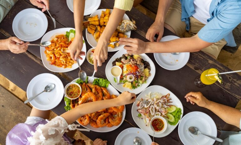 Restaurant Branding for Summer: Make Your Concept Unforgettable
